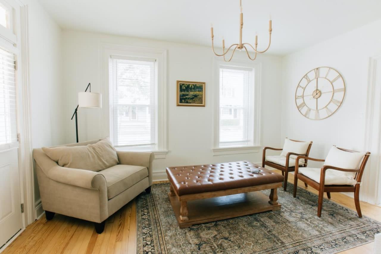 Newly Renovated Vintage Inspired Large 4 Bedroom Home Mount Joy Luaran gambar